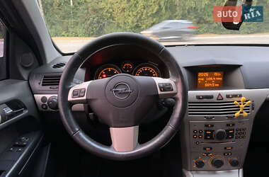 Универсал Opel Astra 2009 в 