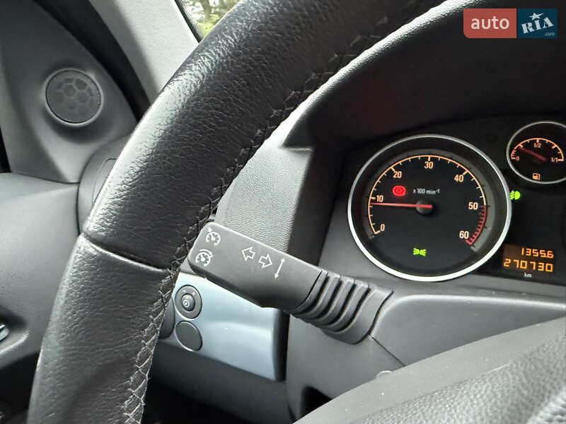 Универсал Opel Astra 2009 в Виннице