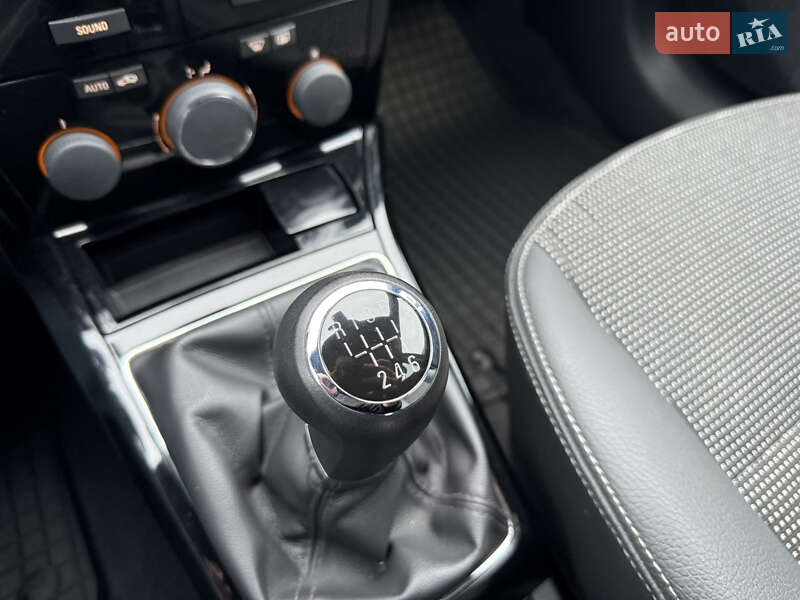 Универсал Opel Astra 2009 в Виннице