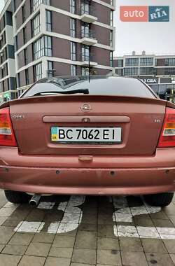 Седан Opel Astra 2001 в 