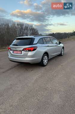 Универсал Opel Astra 2019 в 