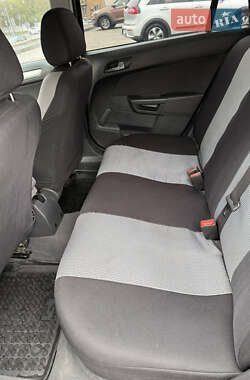 Универсал Opel Astra 2009 в 