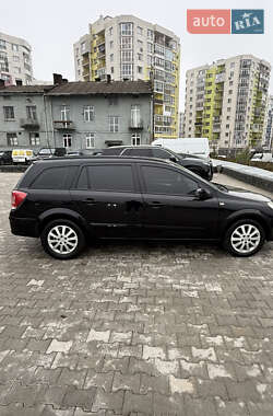 Универсал Opel Astra 2009 в 