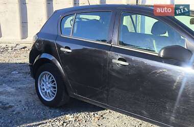 Хэтчбек Opel Astra 2009 в 