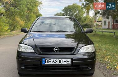 Седан Opel Astra 2007 в 