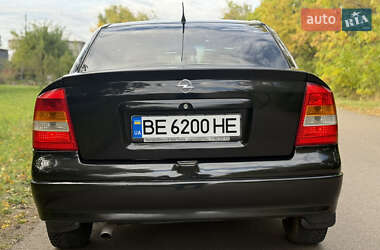 Седан Opel Astra 2007 в 