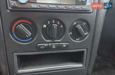 Седан Opel Astra 2008 в 