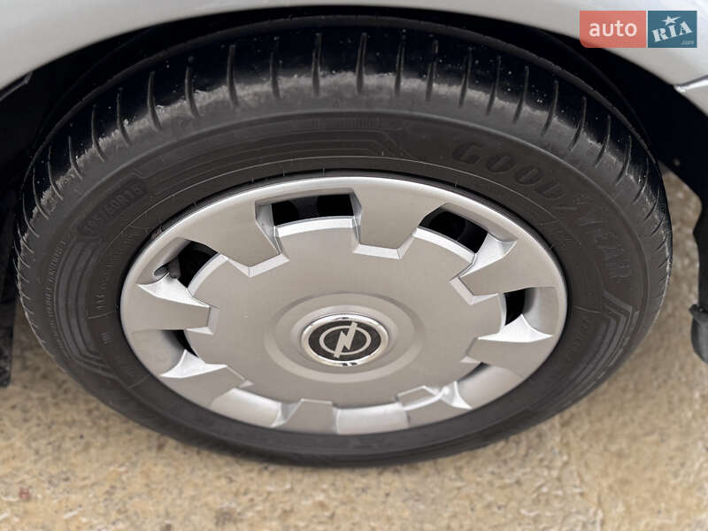 Седан Opel Astra 2009 в Киеве