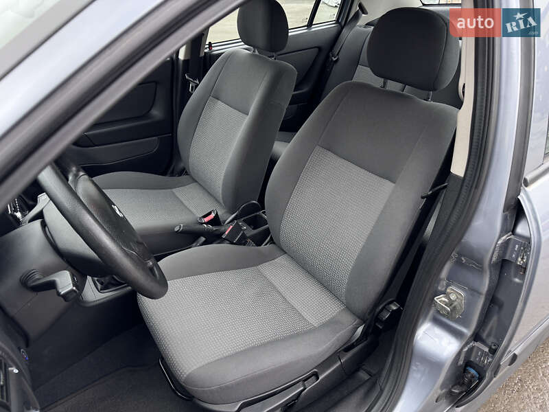 Седан Opel Astra 2009 в Киеве