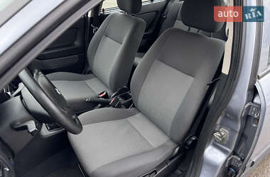 Седан Opel Astra 2009 в 