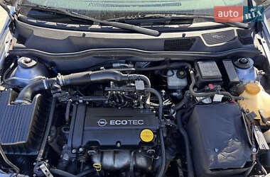 Седан Opel Astra 2009 в 