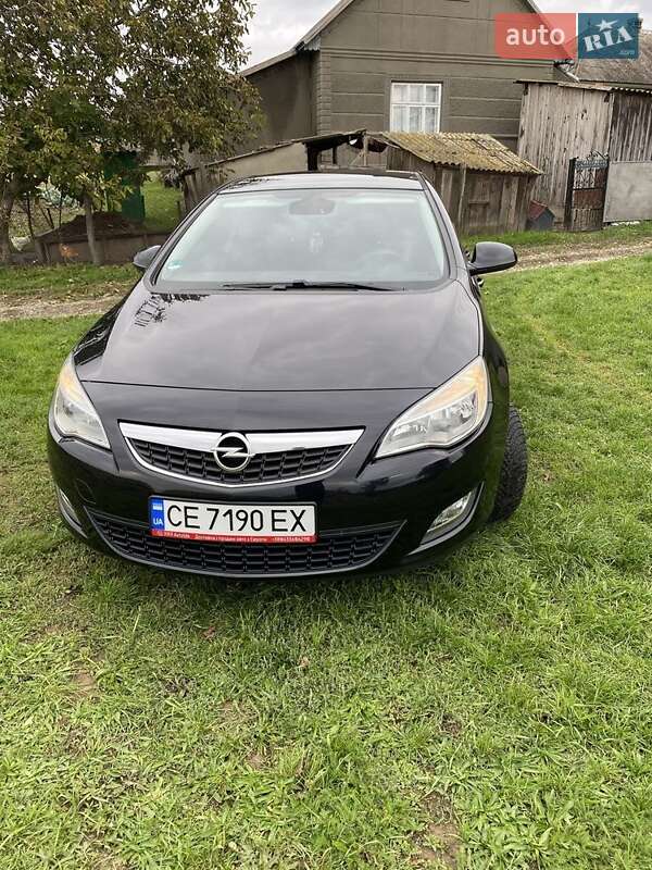 Хэтчбек Opel Astra 2010 в Черновцах фото 8 Хэтчбек Opel Astra 2010 в Черновцах