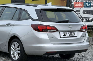 Универсал Opel Astra 2017 в 