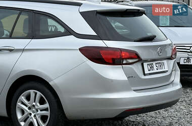 Универсал Opel Astra 2017 в 