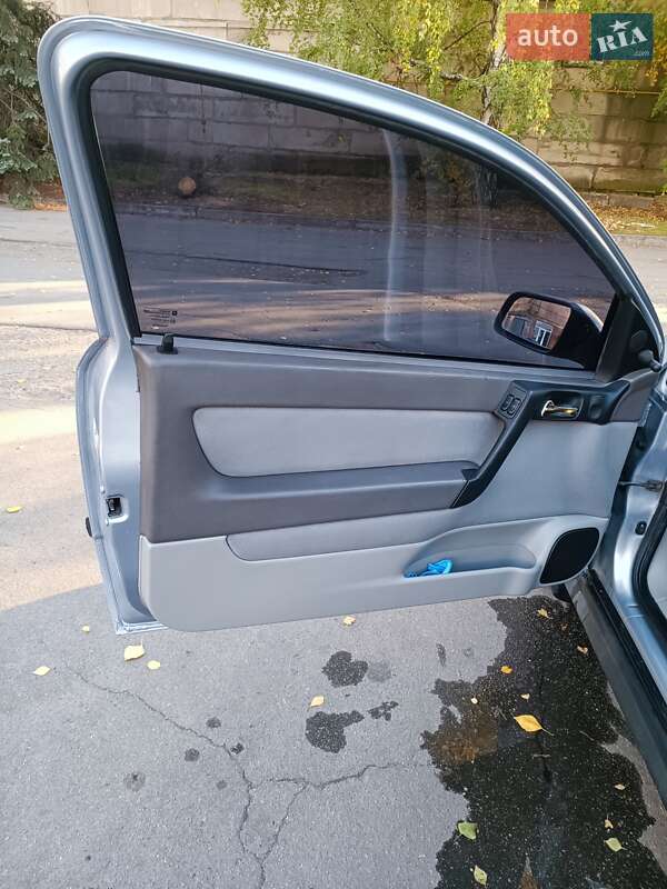 Хэтчбек Opel Astra 2002 в Харькове