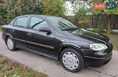 Седан Opel Astra 2008 в 