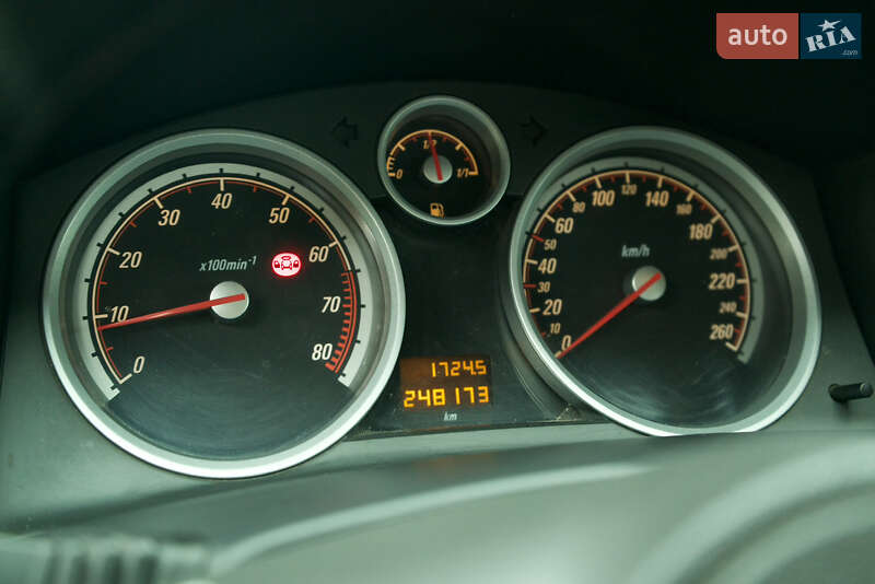 Универсал Opel Astra 2005 в Чернигове фото 14 Универсал Opel Astra 2005 в Чернигове
