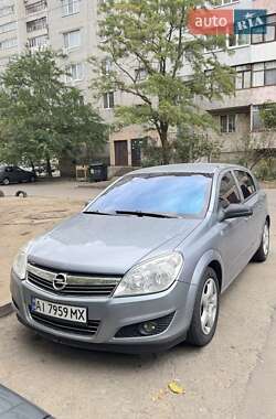 Хэтчбек Opel Astra 2008 в Николаеве
