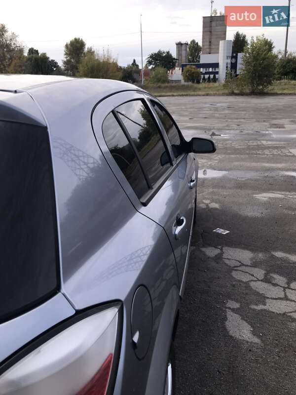 Хетчбек Opel Astra 2004 в Києві фото 5 Хетчбек Opel Astra 2004 в Києві