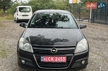 Хетчбек Opel Astra 2004 в  фото 5 Хетчбек Opel Astra 2004 в