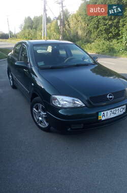 Седан Opel Astra 2000 в Броварах