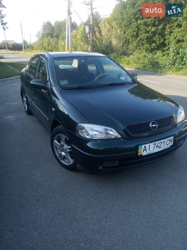Opel Astra 2000