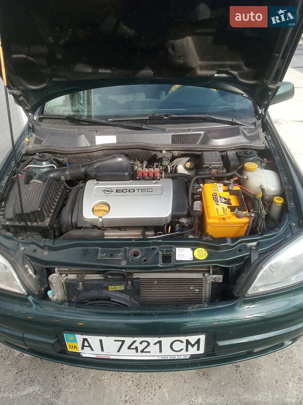 Седан Opel Astra 2000 в Броварах