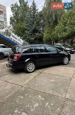 Универсал Opel Astra 2009 в 