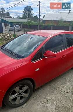 Хэтчбек Opel Astra 2011 в Косове