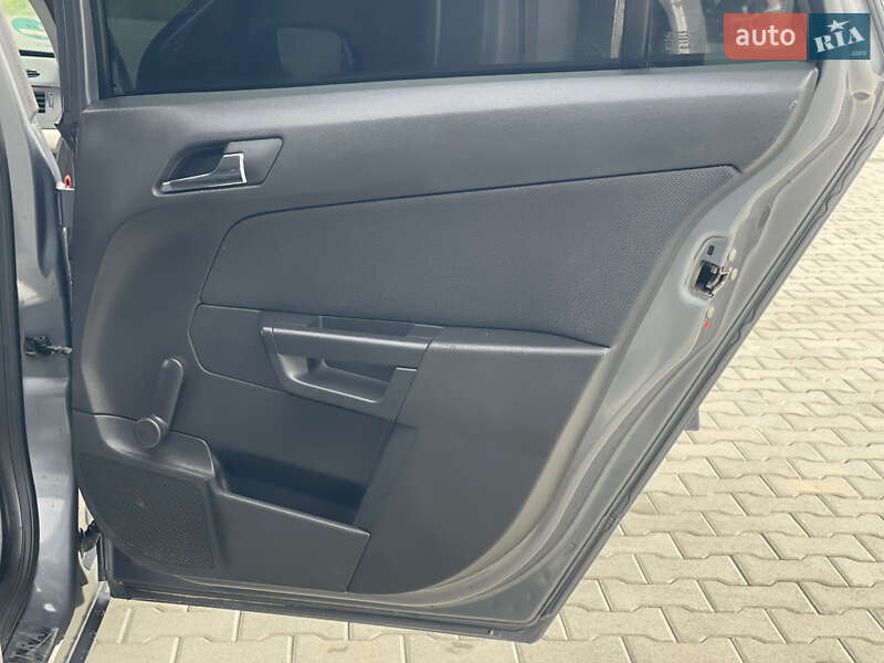 Універсал Opel Astra 2007 в Хусті фото 28 Універсал Opel Astra 2007 в Хусті