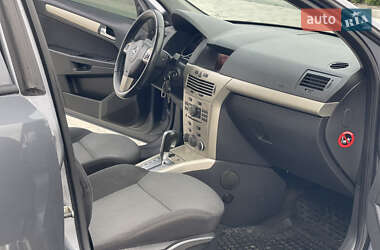 Универсал Opel Astra 2007 в 
