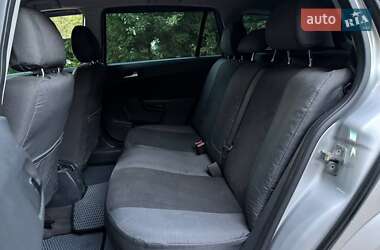 Универсал Opel Astra 2013 в 