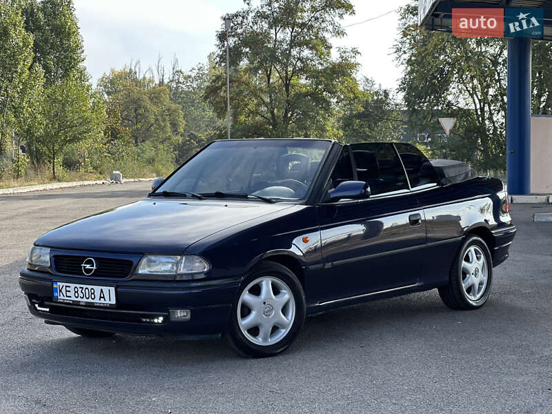 Кабриолет Opel Astra 1998 в 