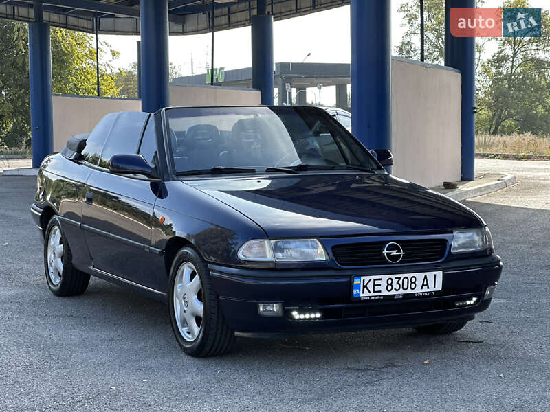 Кабриолет Opel Astra 1998 в Днепре