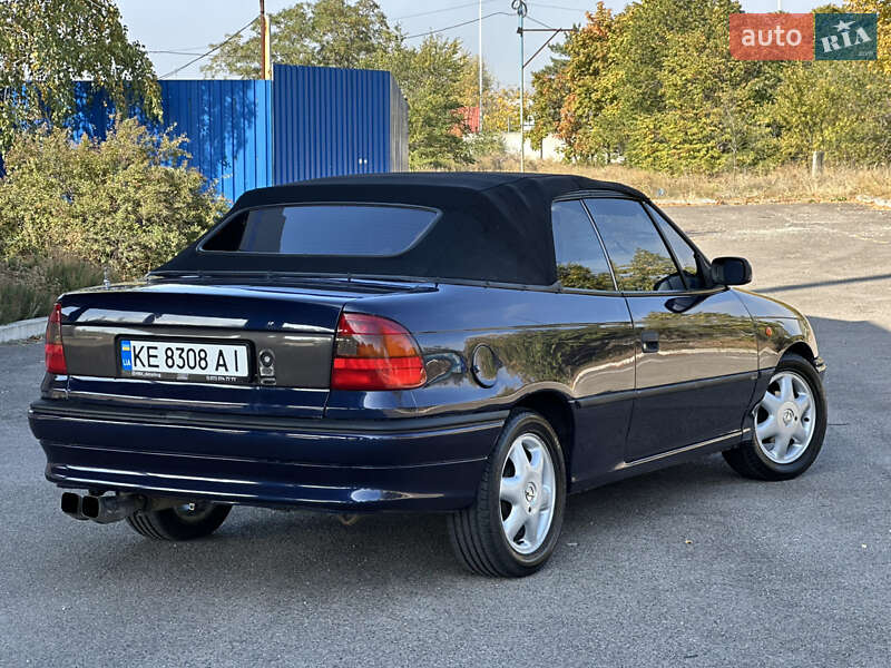 Кабриолет Opel Astra 1998 в Днепре