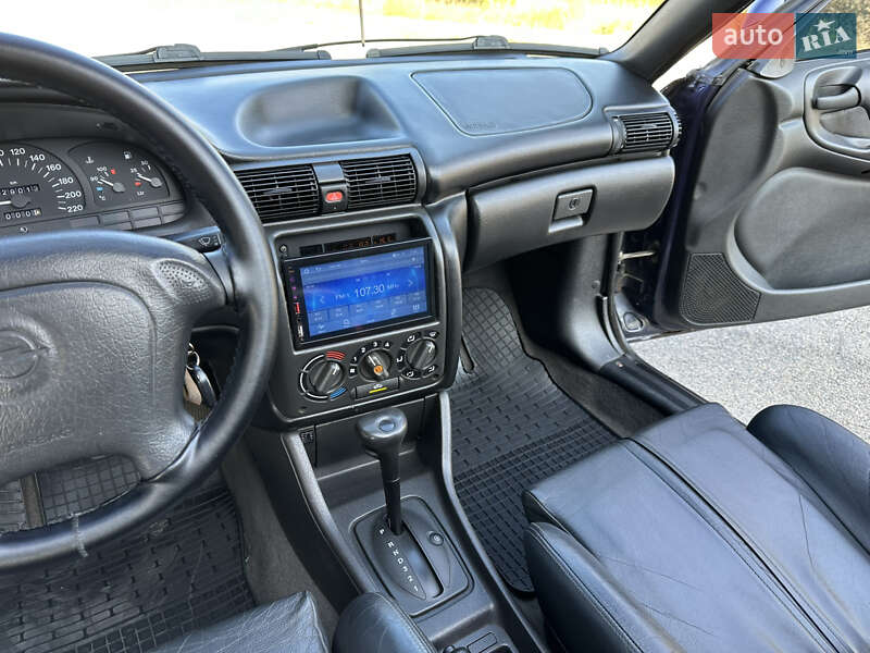 Кабриолет Opel Astra 1998 в Днепре