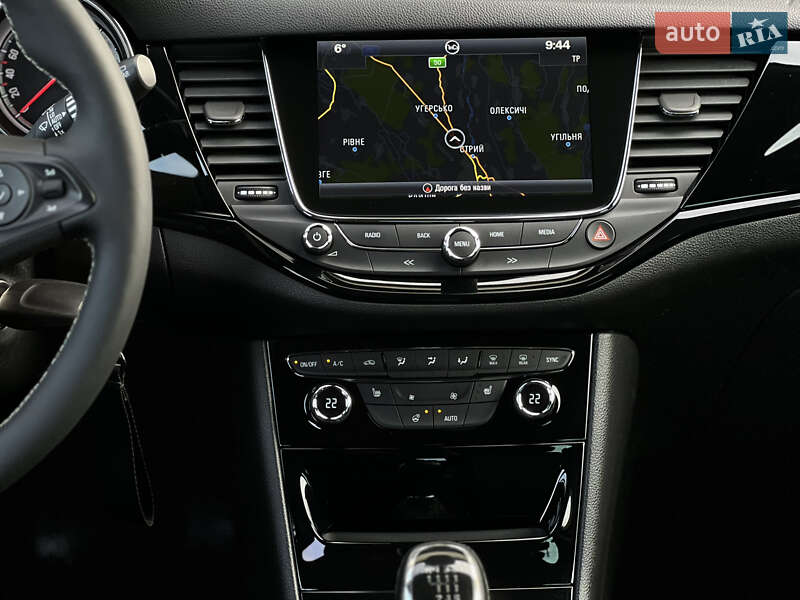 Хетчбек Opel Astra 2018 в Стрию