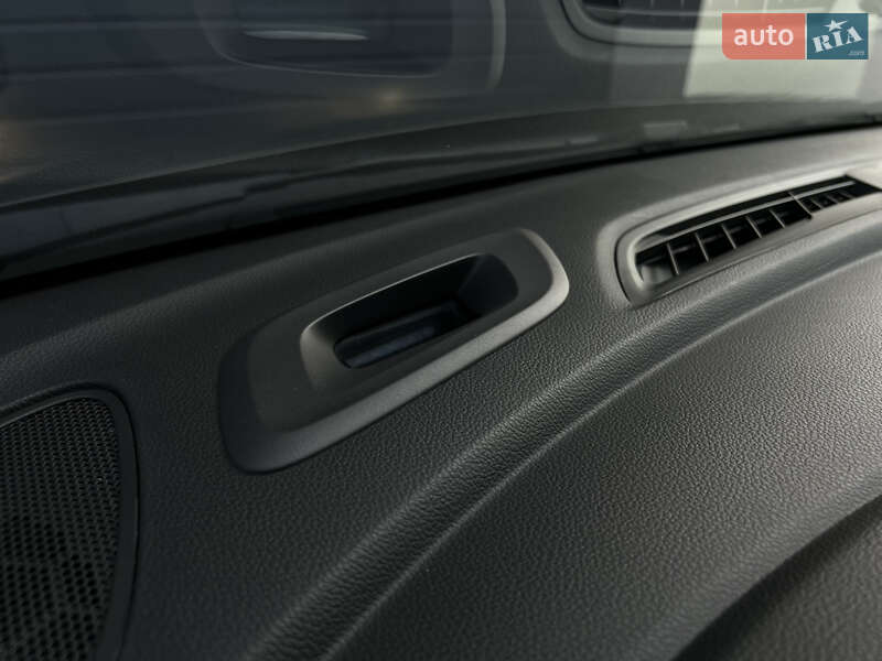 Хетчбек Opel Astra 2018 в Стрию