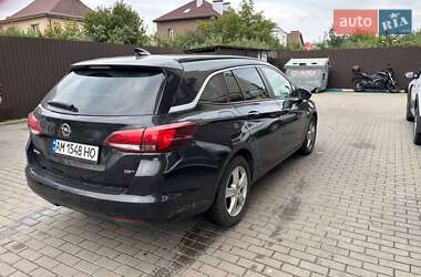 Универсал Opel Astra 2017 в 