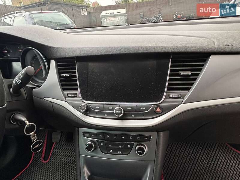 Универсал Opel Astra 2017 в Крюковщине