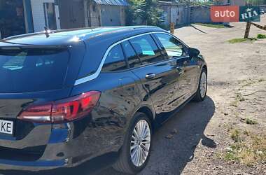 Универсал Opel Astra 2019 в 