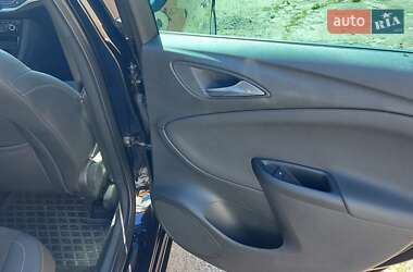 Универсал Opel Astra 2019 в 