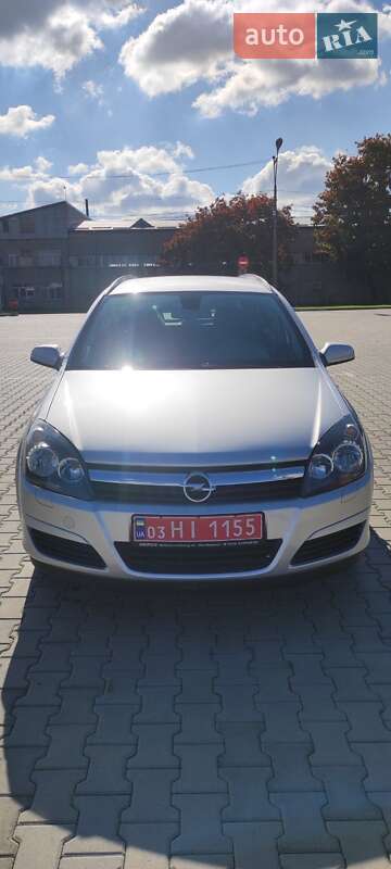 Универсал Opel Astra 2005 в Нововолынске фото 2 Универсал Opel Astra 2005 в Нововолынске
