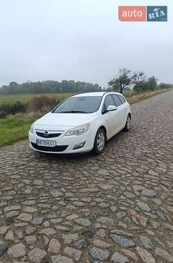 Универсал Opel Astra 2011 в Тульчине