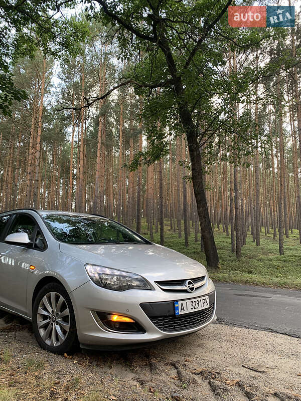 Opel Astra 2013 Opel Astra 2013
