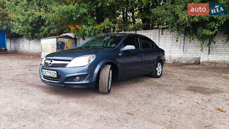 Седан Opel Astra 2008 в Чернигове фото 3 Седан Opel Astra 2008 в Чернигове