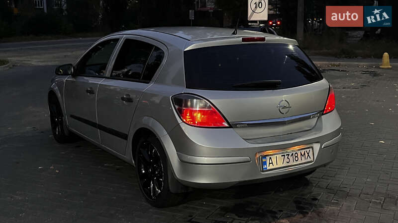 Хэтчбек Opel Astra 2008 в Вышгороде фото 5 Хэтчбек Opel Astra 2008 в Вышгороде