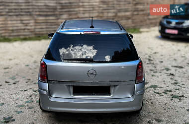 Универсал Opel Astra 2009 в 