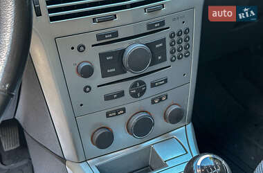 Универсал Opel Astra 2009 в 