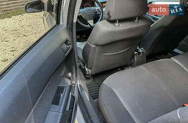Универсал Opel Astra 2009 в 